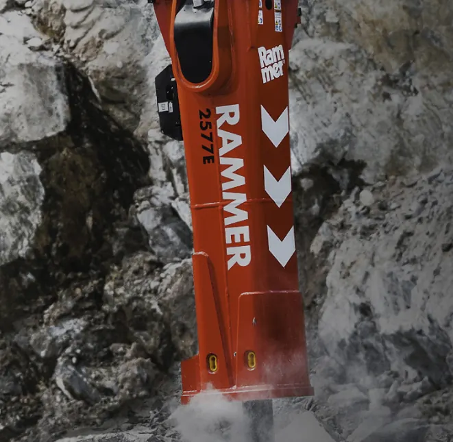 Martillo Rammer rompiendo roca